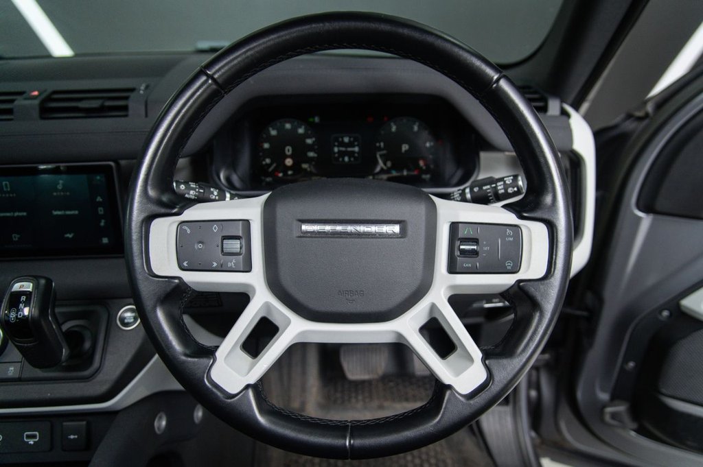 Used Land Rover Defender 2022 for sale - 76256218: Photo 45