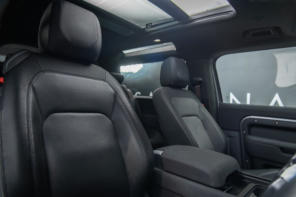 Used Land Rover Defender 2022 for sale - 76256218: Photo 48