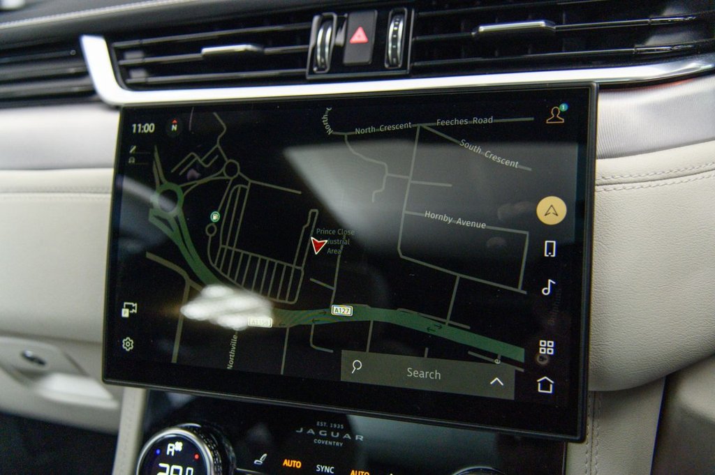 Used Jaguar F-Pace 2021 for sale - 76962370: Photo 21