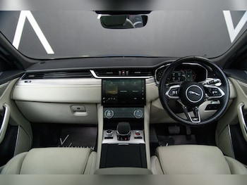 Used Jaguar F-Pace 2021 for sale - 76962370: Photo