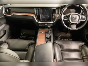 Used Volvo V60 2019 for sale - 79871323: Photo