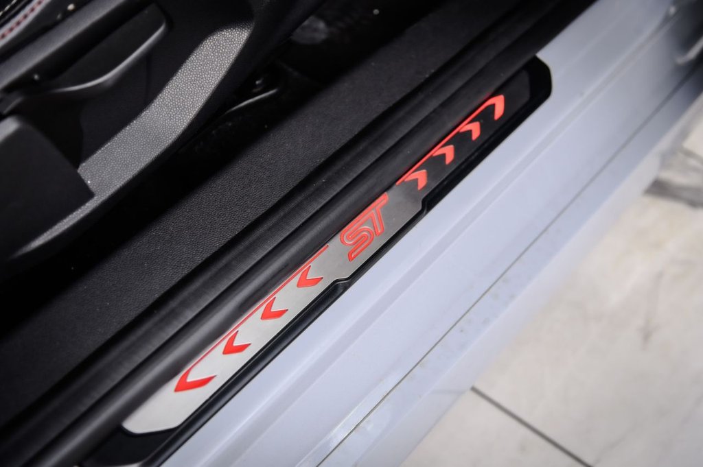 Used Ford Fiesta 2016 for sale - 76546413: Photo 29