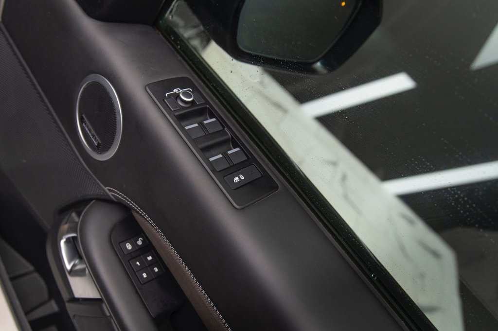 Used Land Rover Discovery 2020 for sale - 76740630: Photo 31