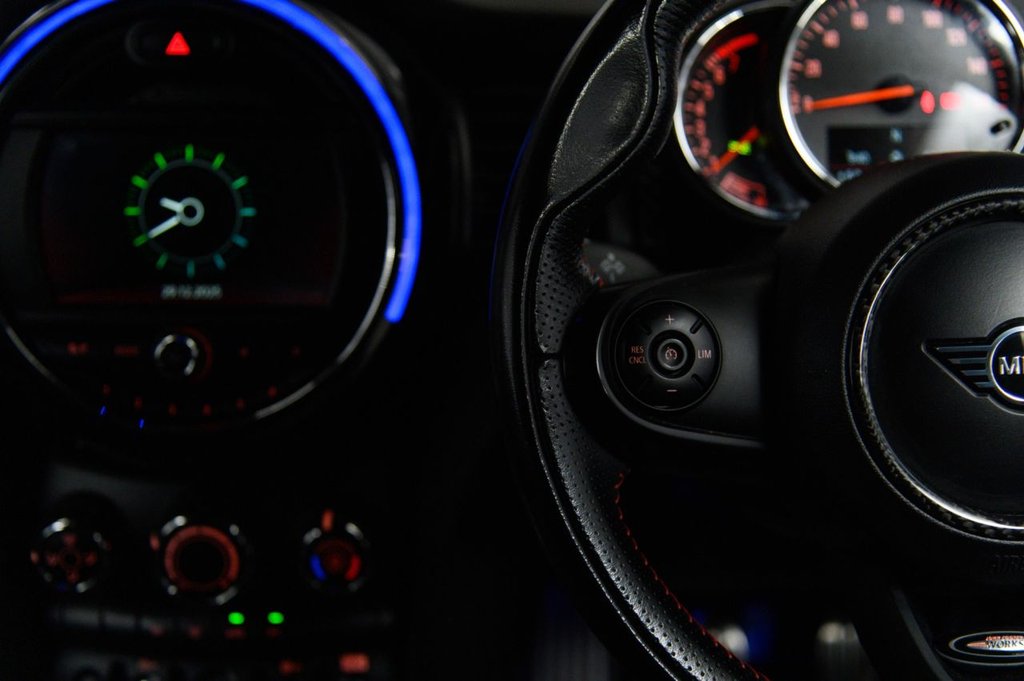 Used MINI Hatch 2019 for sale - 77065151: Photo 16