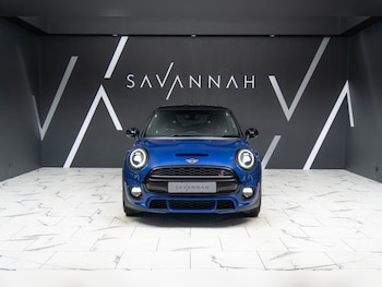 Used MINI Hatch 2019 for sale - 77065151: Photo