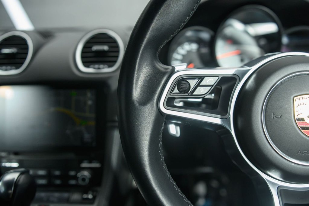 Used Porsche 718 Boxster 2016 for sale - 77936981: Photo 25