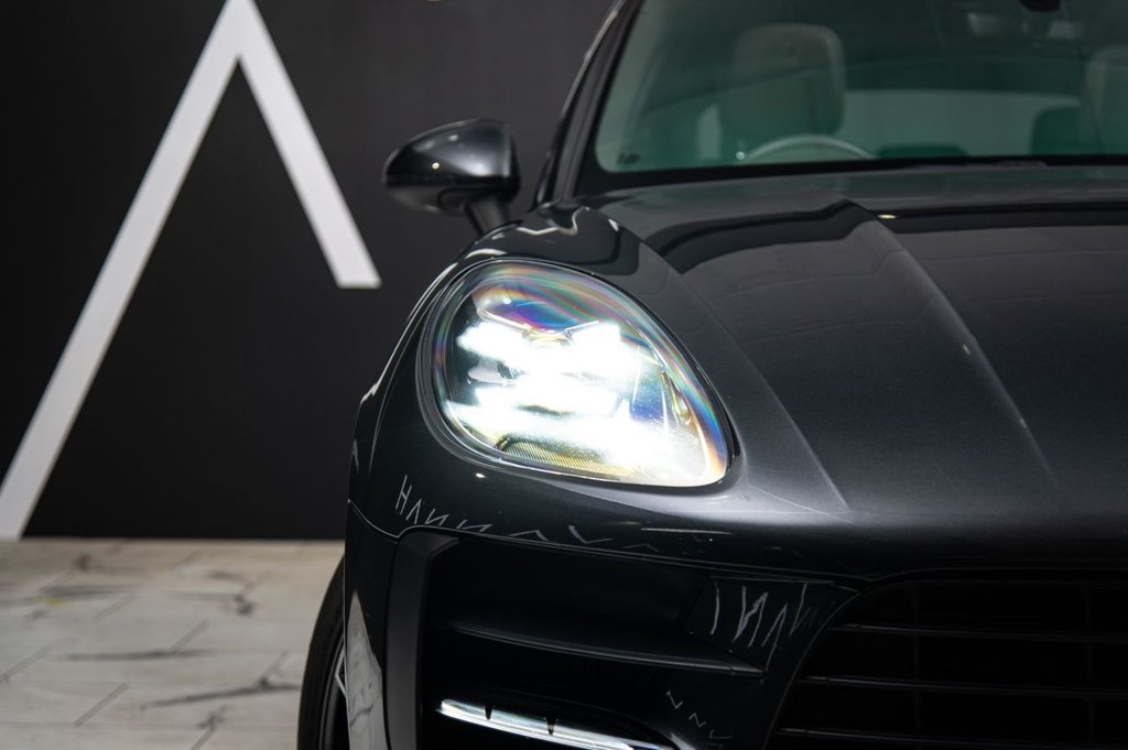 Used Porsche Macan 2020 for sale - 76400497: Photo 13