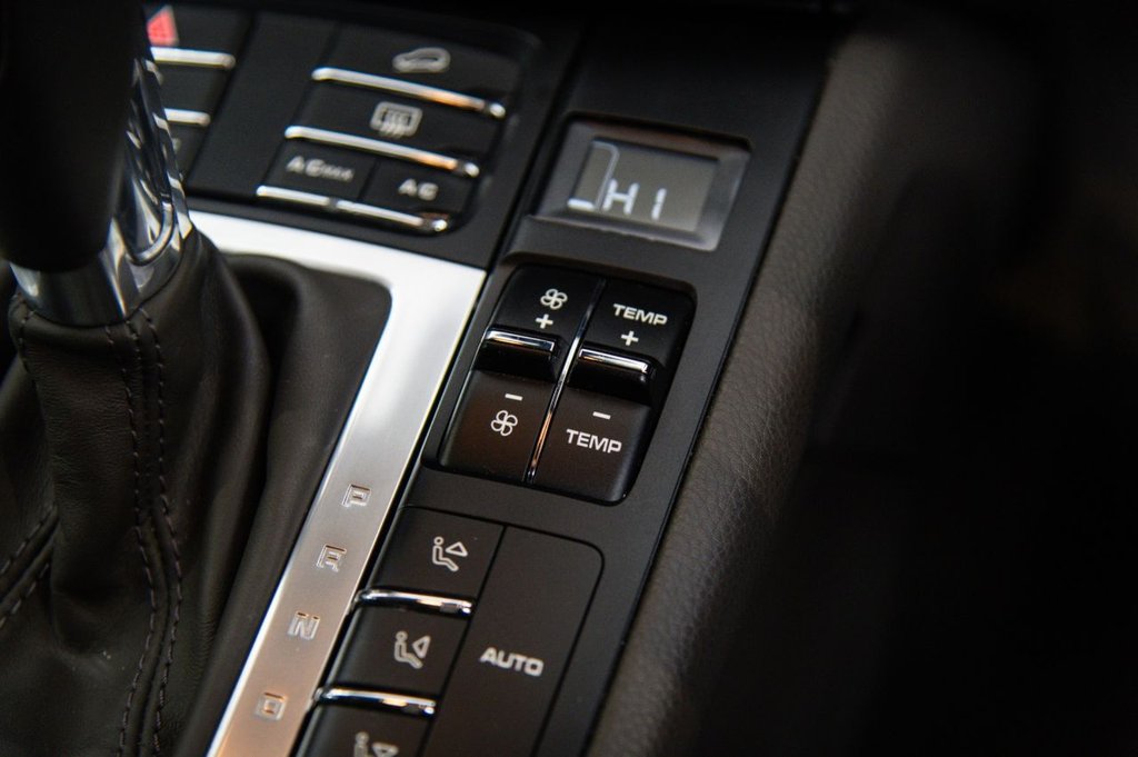 Used Porsche Macan 2020 for sale - 76400497: Photo 25