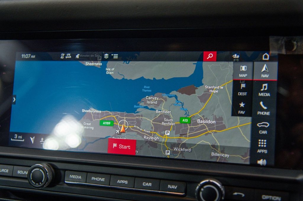 Used Porsche Macan 2020 for sale - 76400497: Photo 42