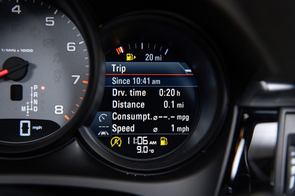 Used Porsche Macan 2020 for sale - 76400497: Photo 44