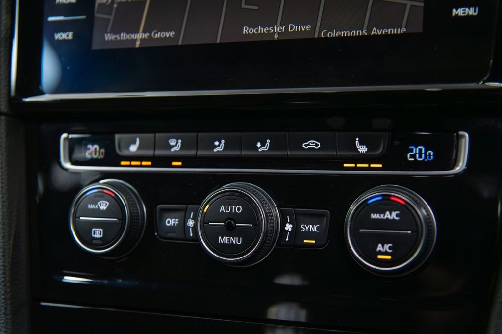 Used Volkswagen Golf 2019 for sale - 76642669: Photo 22