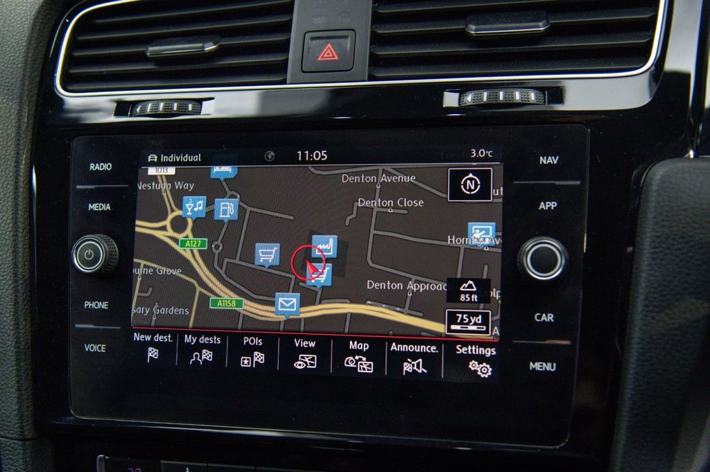 Used Volkswagen Golf 2019 for sale - 76642669: Photo 25