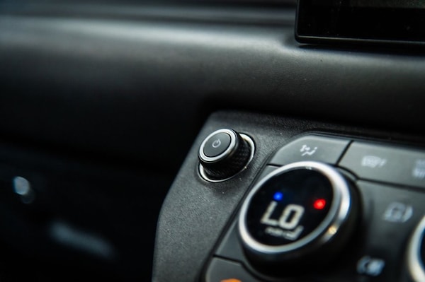 Used Land Rover Defender 2022 for sale - 75642815: Photo 13