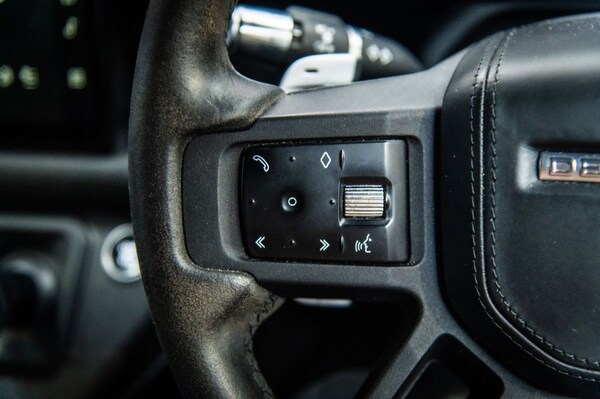 Used Land Rover Defender 2022 for sale - 75642815: Photo 19