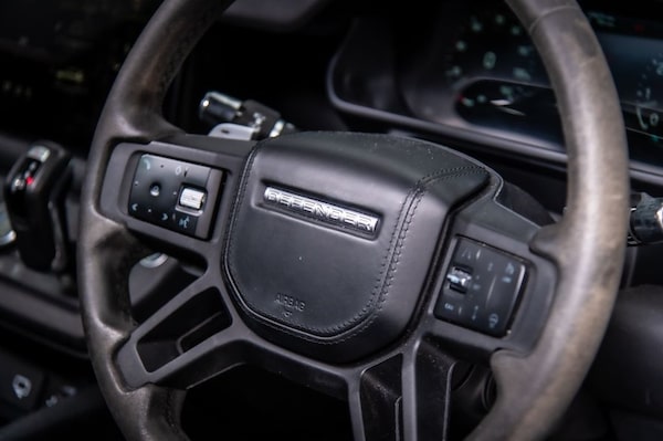 Used Land Rover Defender 2022 for sale - 75642815: Photo 31