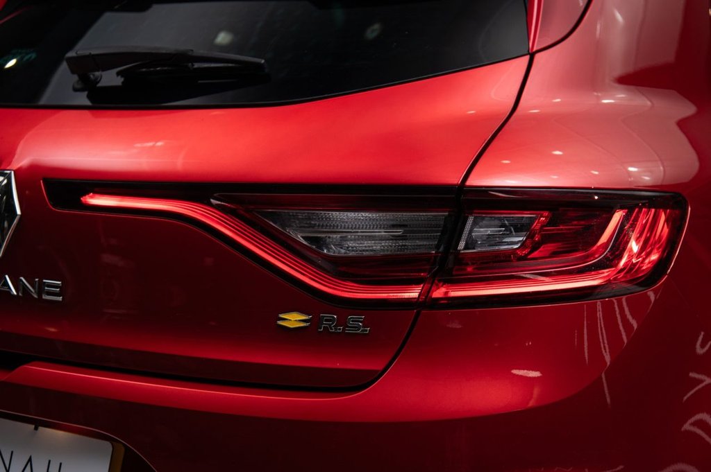 Used Renault Megane 2019 for sale - 76570499: Photo 11