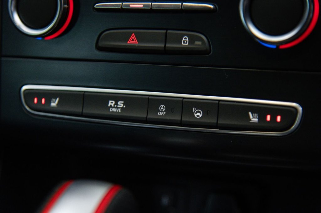 Used Renault Megane 2019 for sale - 76570499: Photo 22