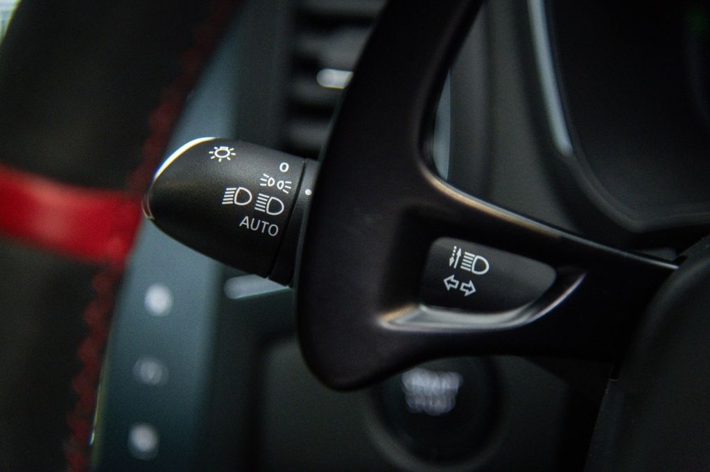 Used Renault Megane 2019 for sale - 76570499: Photo 23