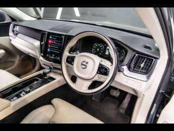 Used Volvo XC60 2019 for sale - 74428251: Photo