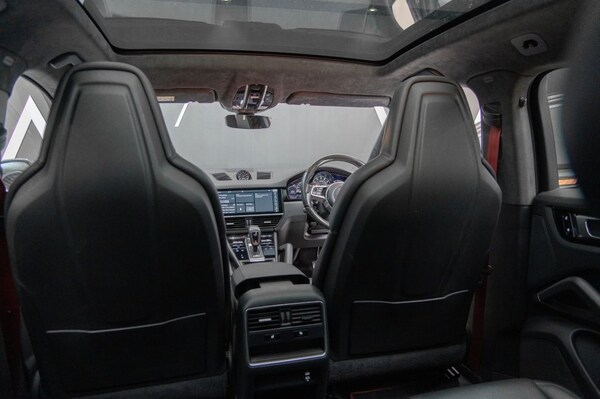 Used Porsche Cayenne 2019 for sale - 75597249: Photo 10