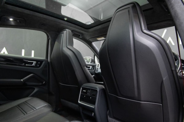 Used Porsche Cayenne 2019 for sale - 75597249: Photo 14