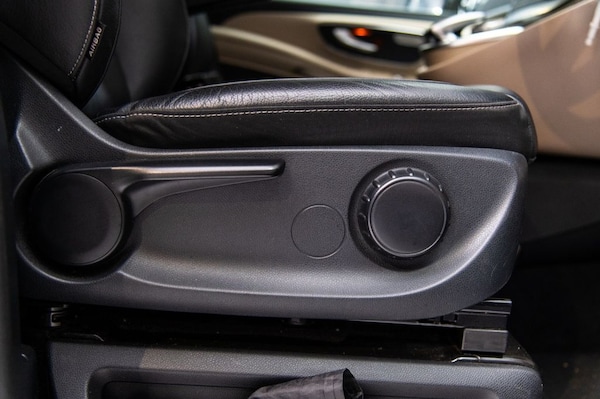 Used Mercedes-Benz V-Class 2019 for sale - 74592477: Photo 44