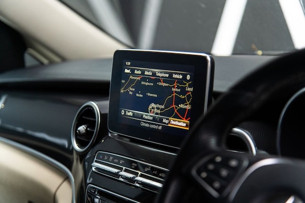 Used Mercedes-Benz V-Class 2019 for sale - 74592477: Photo 50