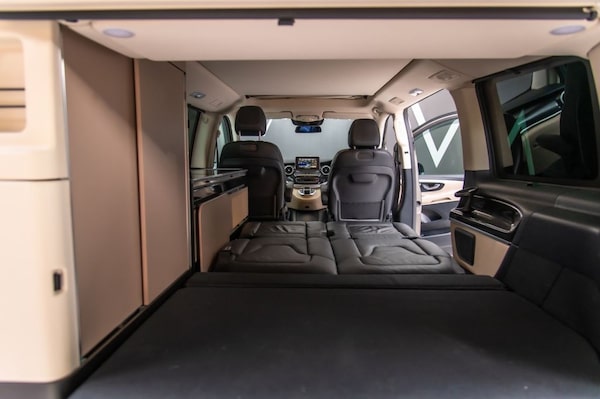 Used Mercedes-Benz V-Class 2019 for sale - 74592477: Photo 8