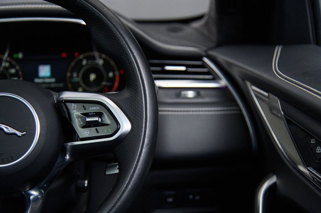 Used Jaguar F-Pace 2021 for sale - 76841325: Photo 18