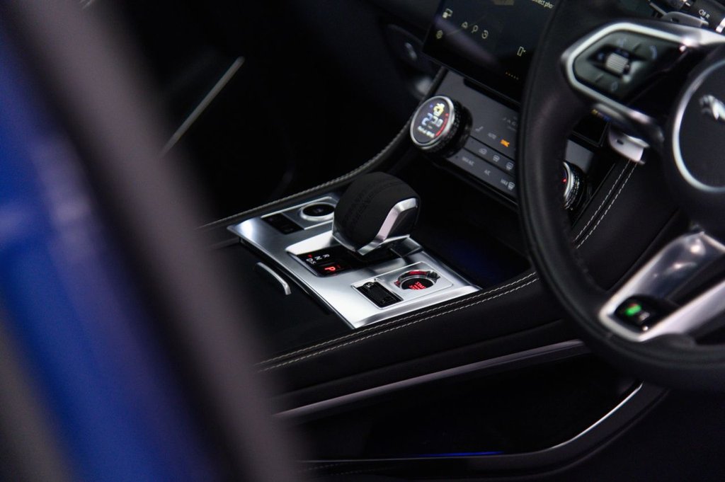 Used Jaguar F-Pace 2021 for sale - 76841325: Photo 24