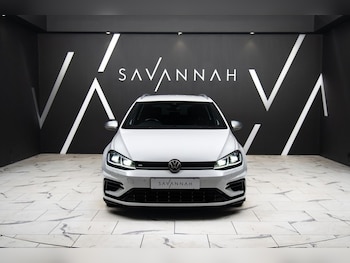 Used Volkswagen Golf 2019 for sale - 76582571: Photo