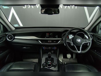 Used Alfa Romeo Stelvio 2019 for sale - 76910002: Photo