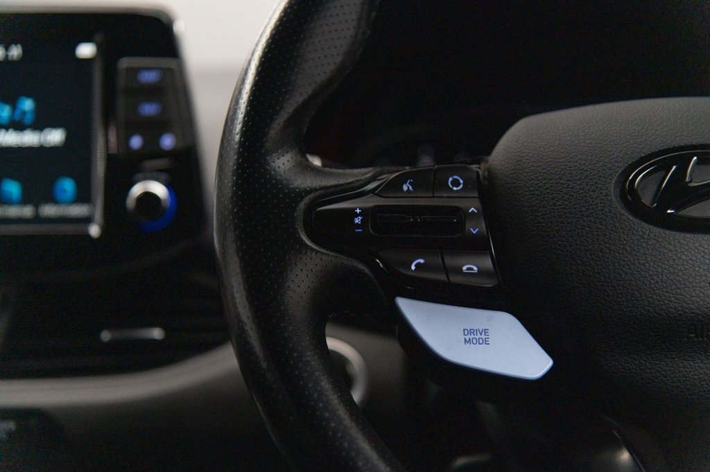 Used Hyundai i30 2018 for sale - 76686318: Photo 11