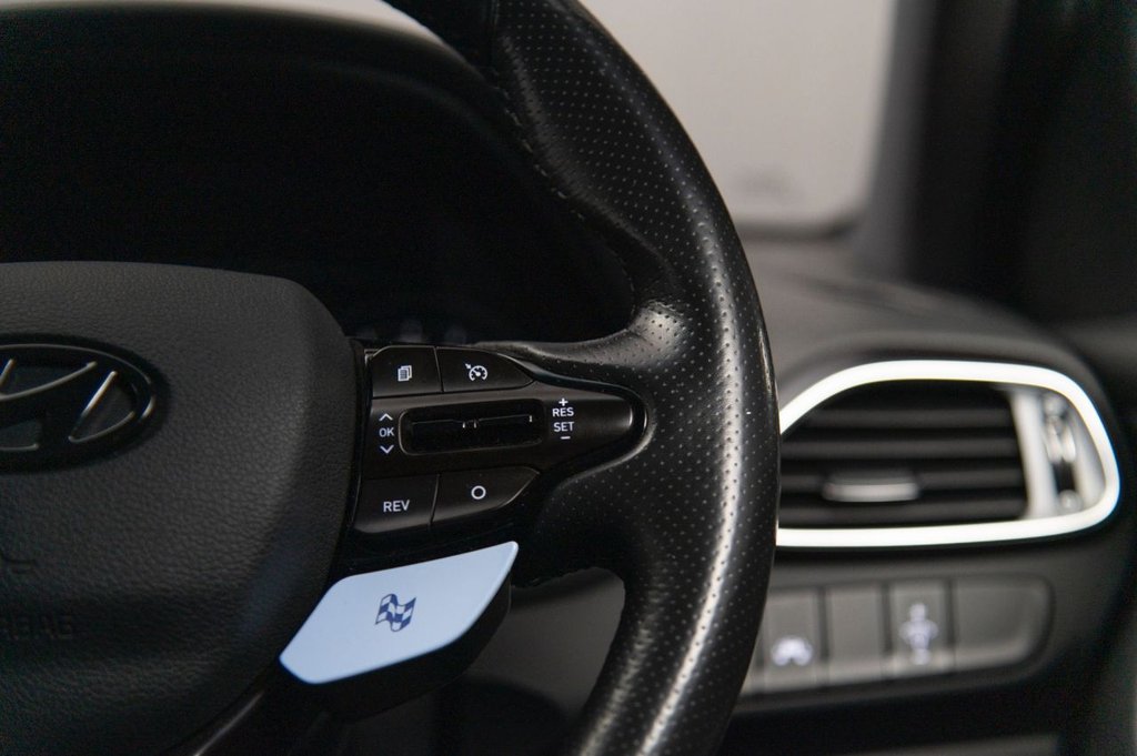 Used Hyundai i30 2018 for sale - 76686318: Photo 12