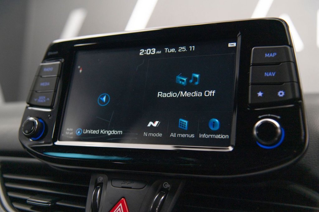 Used Hyundai i30 2018 for sale - 76686318: Photo 19