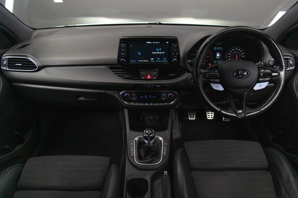 Used Hyundai i30 2018 for sale - 76686318: Photo 9