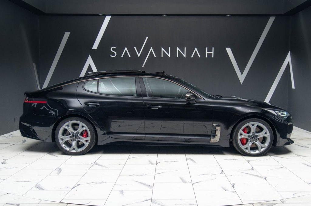 Used Kia Stinger 2017 for sale - 77089235: Photo 14