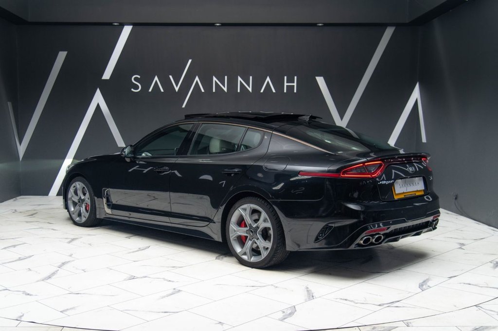 Used Kia Stinger 2017 for sale - 77089235: Photo 17