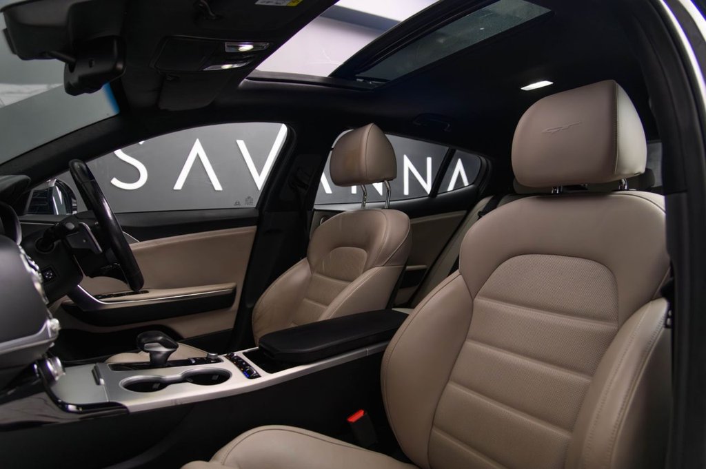 Used Kia Stinger 2017 for sale - 77089235: Photo 3