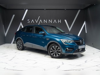 2022 (22) - 1.6 E-TECH Hybrid 145 Iconic 5dr Auto