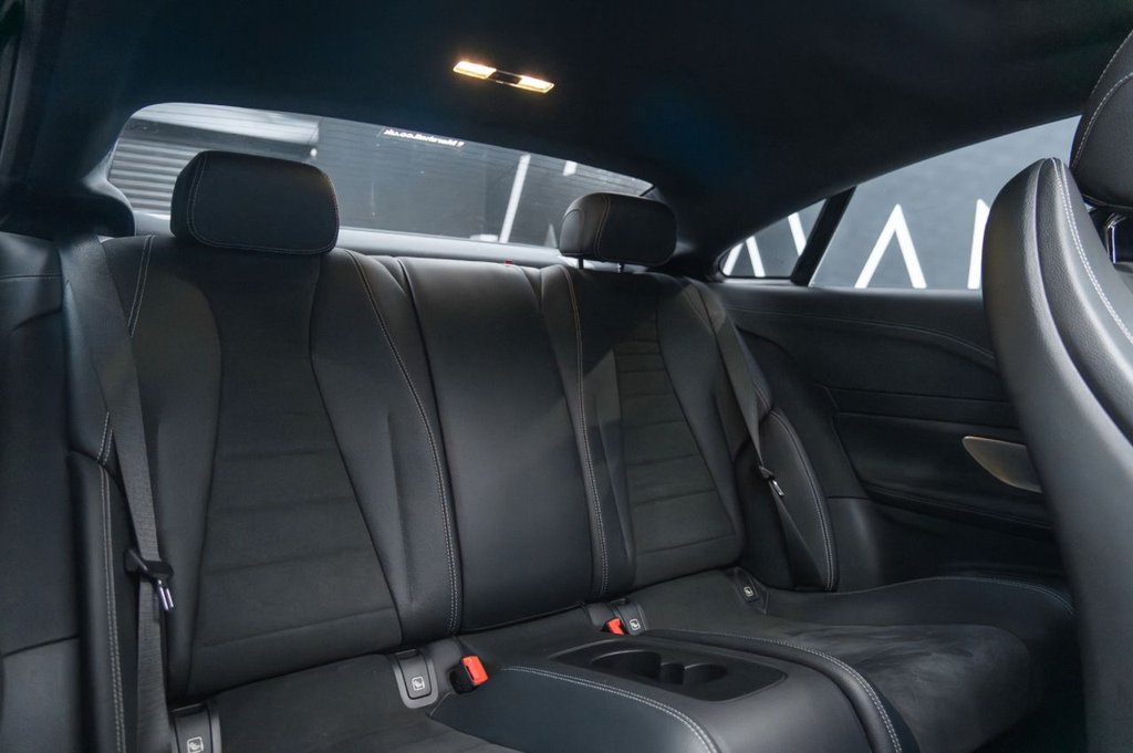 Used Mercedes-Benz E Class 2020 for sale - 76304309: Photo 15