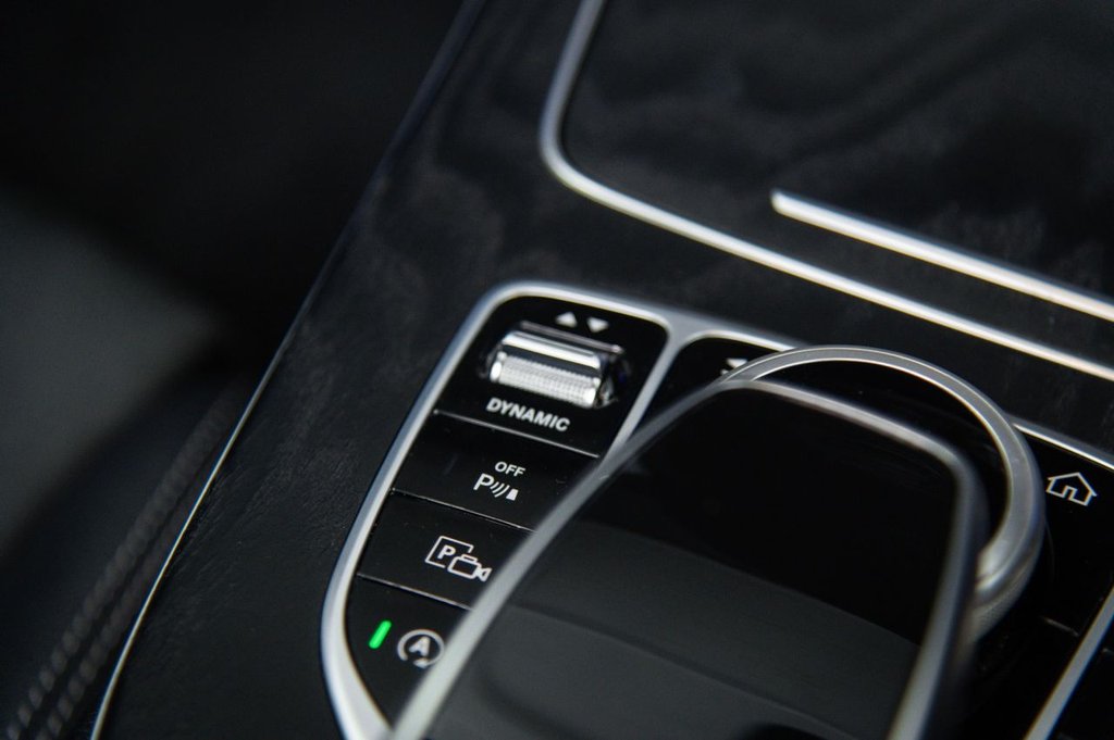 Used Mercedes-Benz E Class 2020 for sale - 76304309: Photo 18