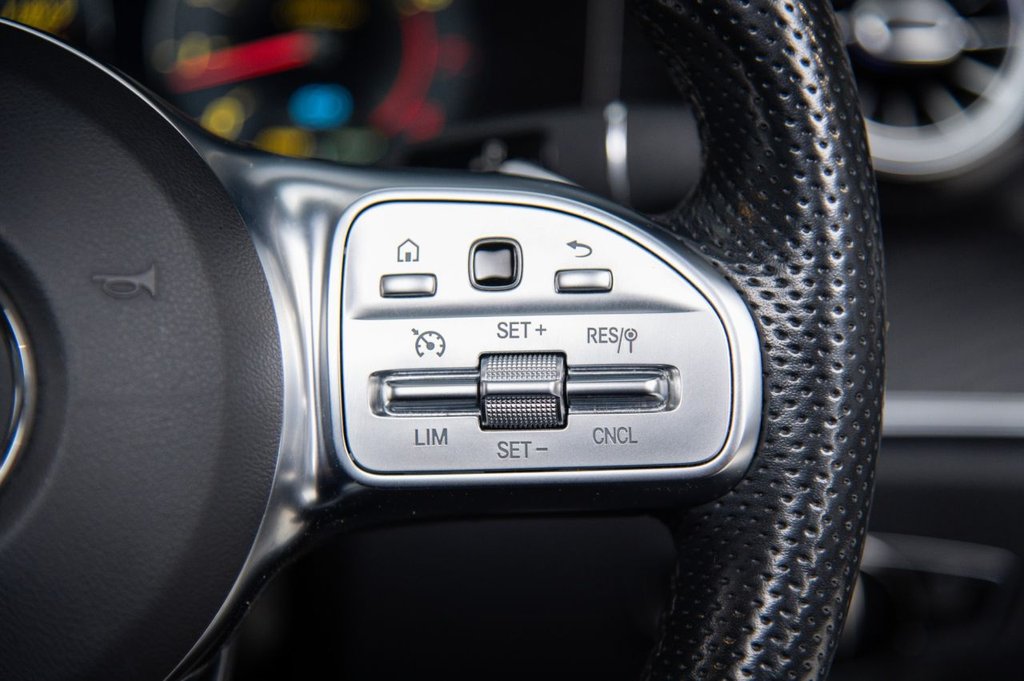 Used Mercedes-Benz E Class 2020 for sale - 76304309: Photo 28