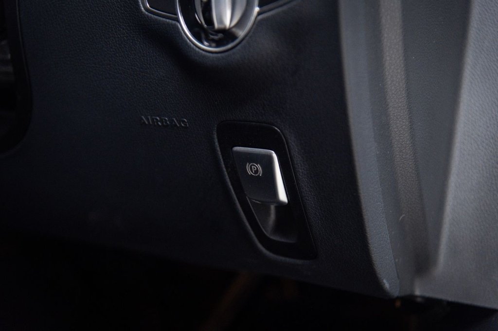 Used Mercedes-Benz E Class 2020 for sale - 76304309: Photo 30