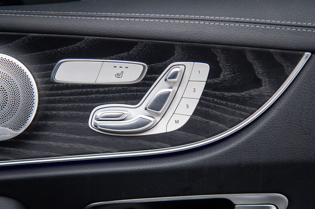 Used Mercedes-Benz E Class 2020 for sale - 76304309: Photo 33