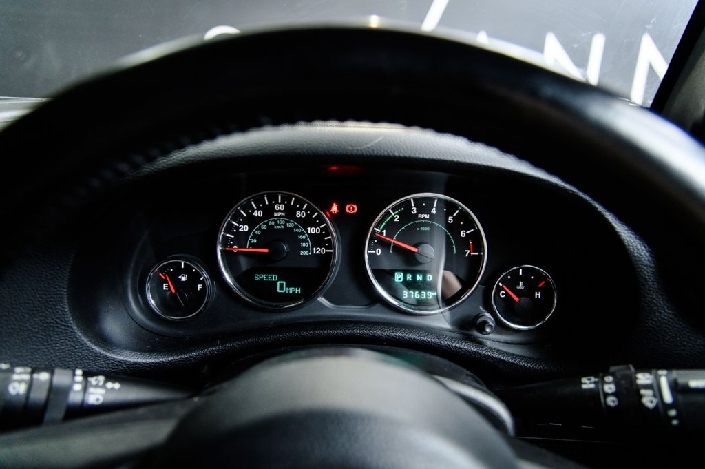 Used Jeep Wrangler 2018 for sale - 76841093: Photo 22