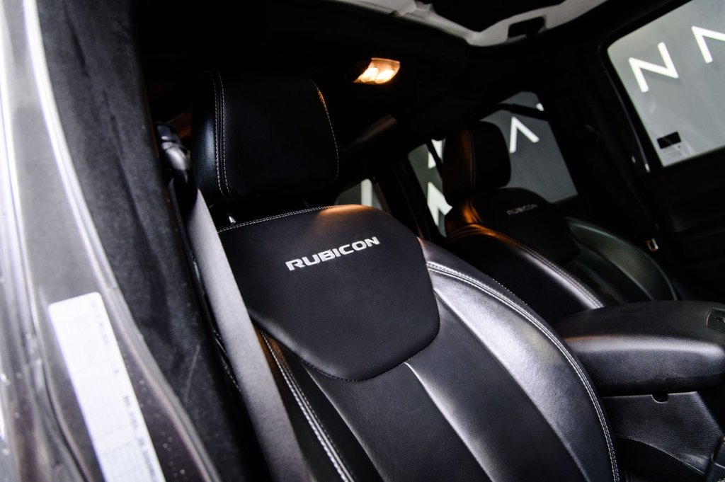 Used Jeep Wrangler 2018 for sale - 76841093: Photo 32