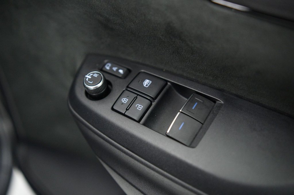 Used Toyota Yaris 2022 for sale - 77236664: Photo 27