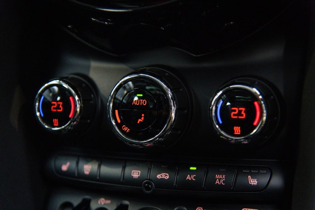 Used MINI Hatch 2020 for sale - 76256768: Photo 24