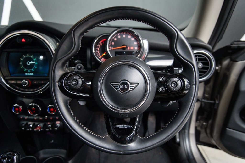 Used MINI Hatch 2020 for sale - 76256768: Photo 38